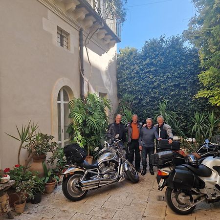 Palazzo Degli Antoci Hotel Ragusa Luaran gambar