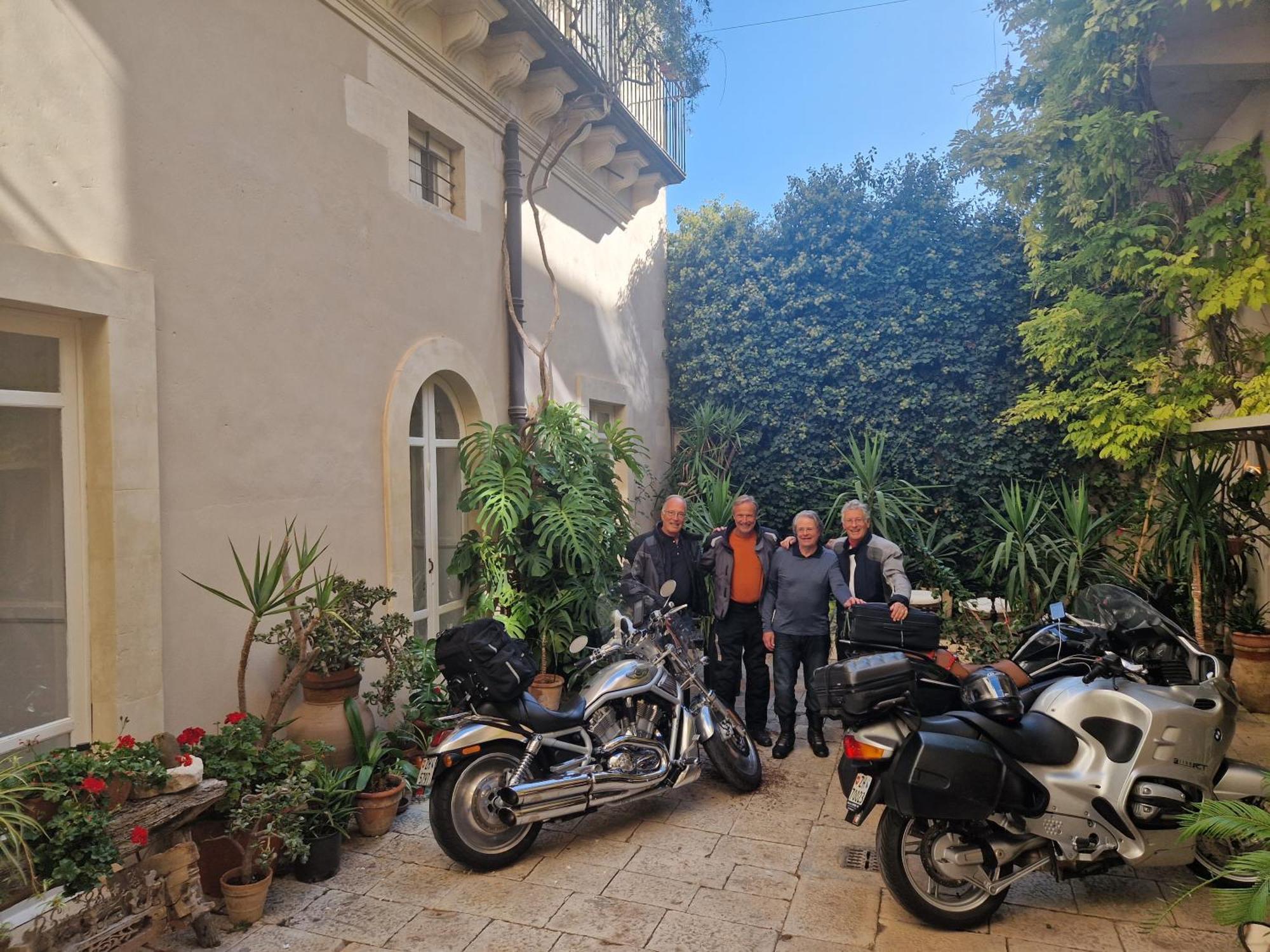 Palazzo Degli Antoci Hotel Ragusa Luaran gambar